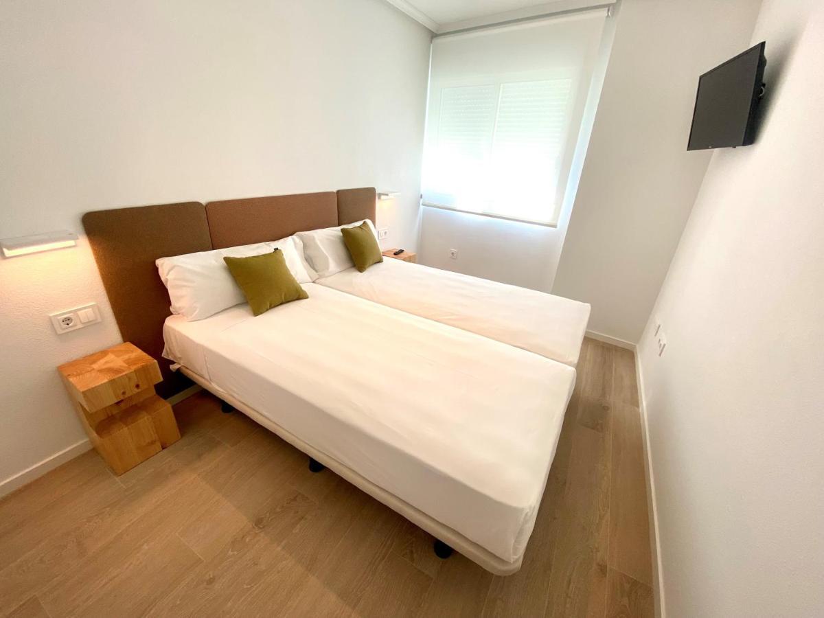 525 Narejos Apartment